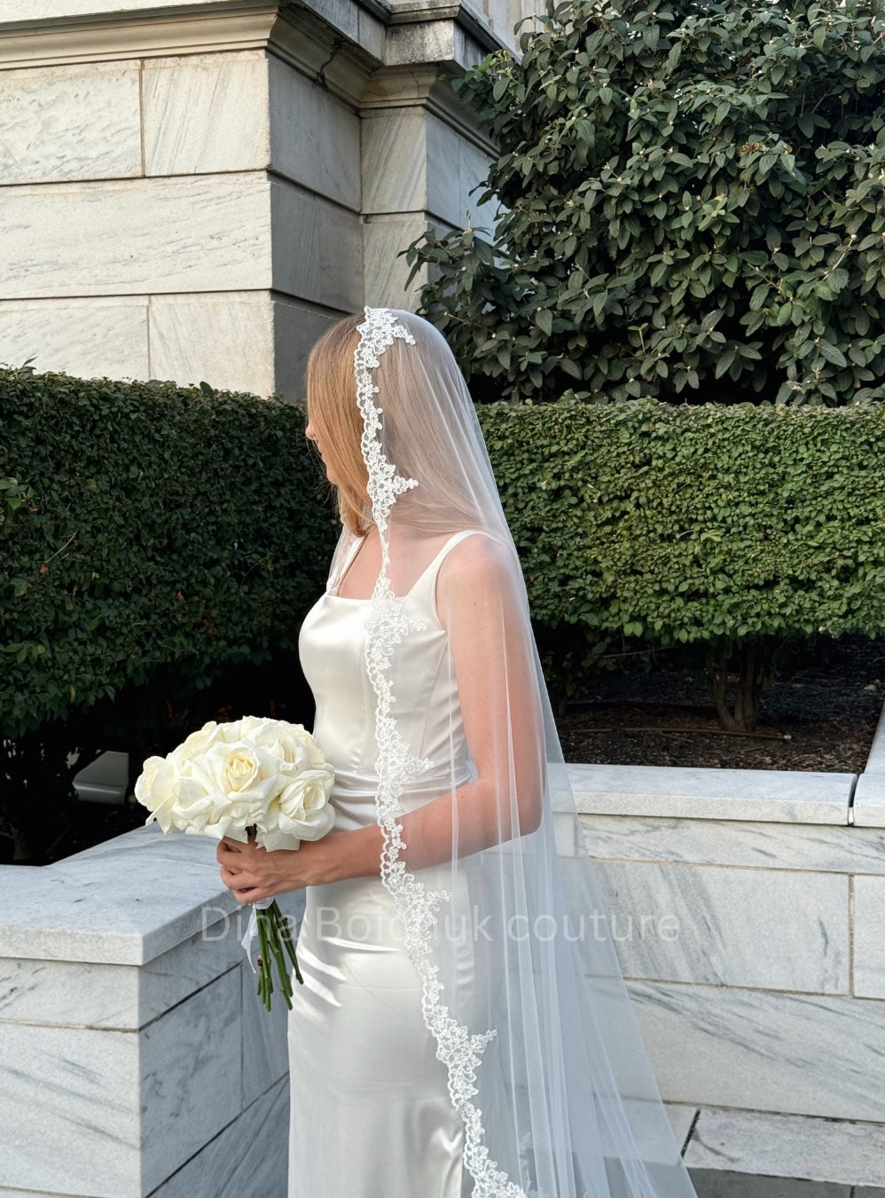 Delicate Floral Lace Veil